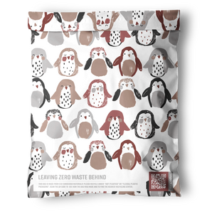 Inspired by our Penguins Mailers 10" x 13" from impack.co, this reusable bag features a cute cartoon penguin pattern in neutral colors and a "Leaving Zero Waste Behind" label—perfect for eco-friendly pairings.